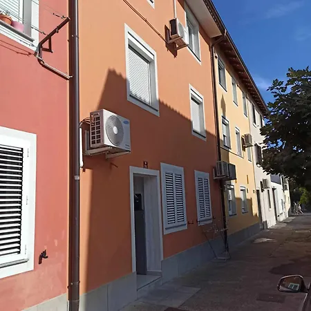 Apartma Cirab